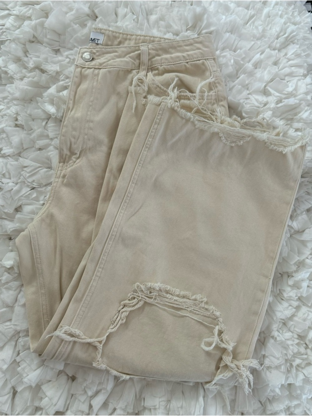 Frayed Hem Crop Pants — Beige Ankle-Length